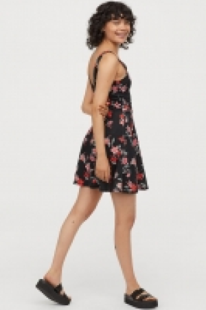  Trägerkleid aus Jersey 5.99 €