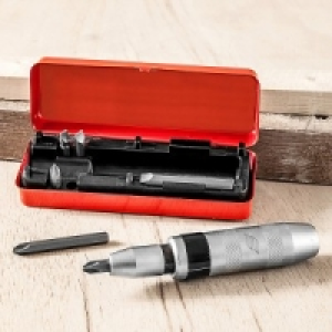Manueller Schlagschrauber 11.99 €