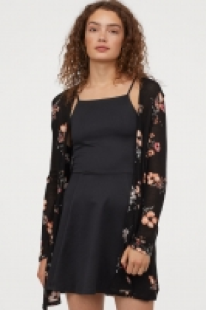 Locker gestrickter Cardigan 7.99 €