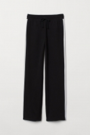 Sweathose mit geradem Bein 6.99 €