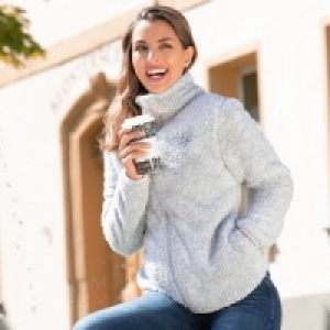 Plüsch Fleece-Jacke 9.99 €