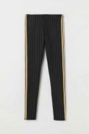  Leggings mit Kontraststreifen 8.99 €