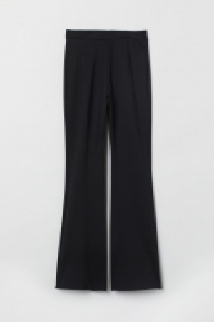  Ausgestellte Leggings 11.99 €