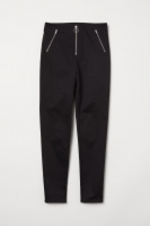  Stretchhose 15.99 €