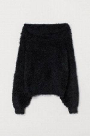  Flauschiger Pullover 9.99 €