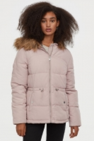  Wattierte Jacke mit Kapuze 19.99 €