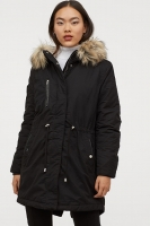  Wattierter Parka mit Kapuze 27.99 €