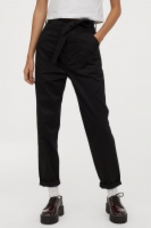  Paperbag-Hose aus Twill 11.99 €