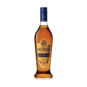 Real  Metaxa 7 Stern 40 % Vol., jede 0,7-l-Flasche