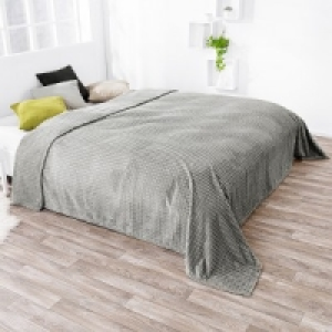 XXL-Allzweckdecke Cashmere-Touch Mountain 19.99 €