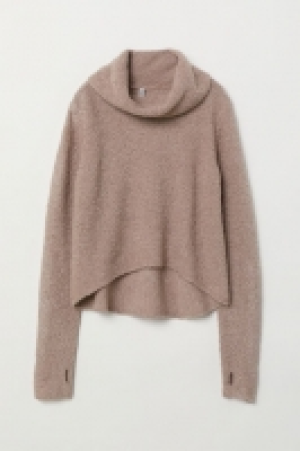 HM   Bouclépullover mit Rollkragen