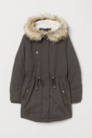  Wattierter Parka mit Kapuze 18.99 €