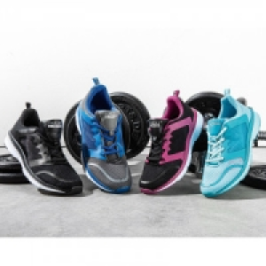 Ultralight-Sportschuhe 12.99 €
