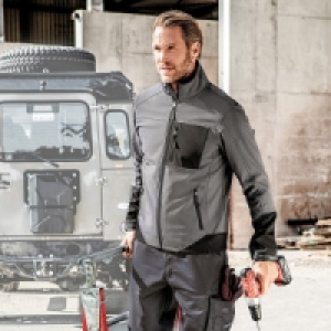 Softshell-Outdoor-Arbeitsjacke 17.53 €
