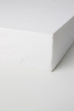 Spannbettlaken aus Satin 12.99 €