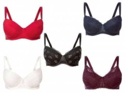 Lidl Esmara® ESMARA® Spitzen BH, mit gepolsterten Cups, mit Elasthan