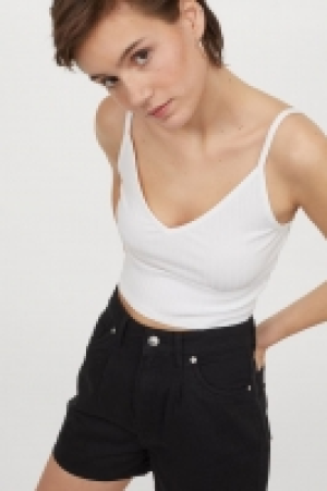 Twillshorts mit hohem Bund 6.99 €
