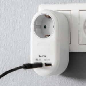 Steckdosen-Adapter 5.99 €