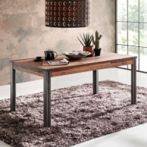 Tisch Industrial Design