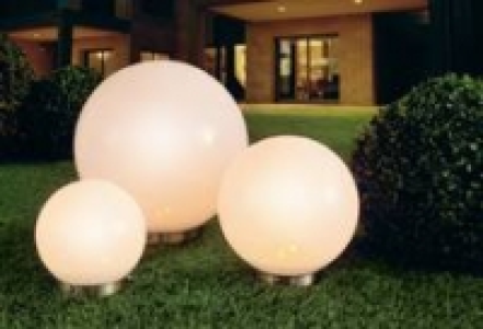 Solarkugel Ø ca. 30 cm 14.99 €