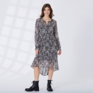 Damen-Kleid mit Blümchen-Muster 12.99 €
