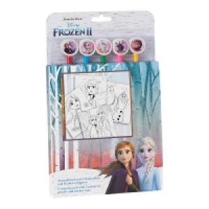 Ausmalblock mit 5 Buntstiften 2.79 €