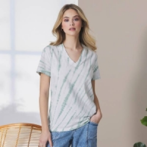 NKD  Damen-T-Shirt in Batik-Optik