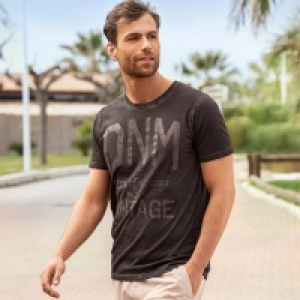 Herren-T-Shirt mit Ölwaschungen 5.59 €