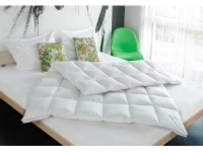 OBB Daunen-Kassettendecke warm Weiss & Edel