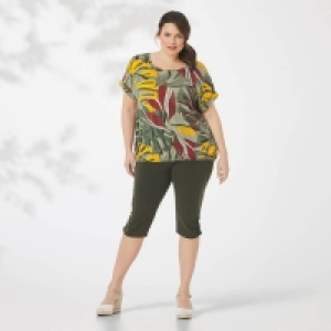 Damen-Caprihose mit Knopf, große Größen 5.00 €